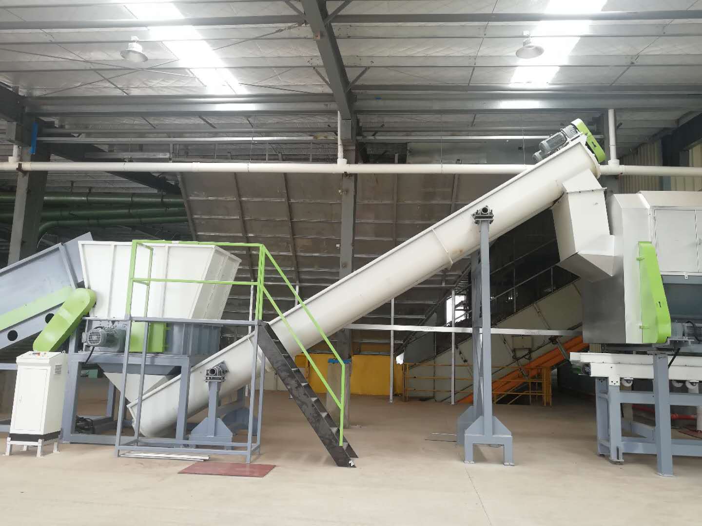 Latest company case about PET bottle washing line 2tons per hour 