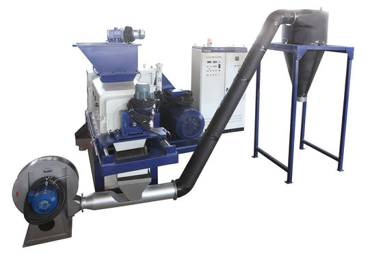 Buy High Efficiency and Automatic Plastic Squeezing Dryer Machine online manufacture